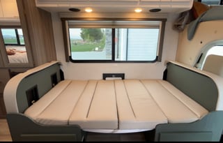 2025 Modern camper fully stocked - pick up and go!