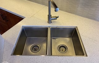 Fully Loaded Winnebago Tour bus 40'