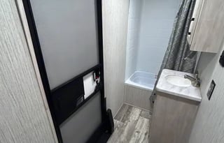 2022 Forest River Sandpiper 3330BH