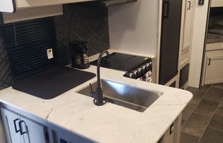 M26 Mallard RV rental pet and kid friendly