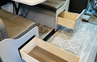 2023 Thor Family Weekender