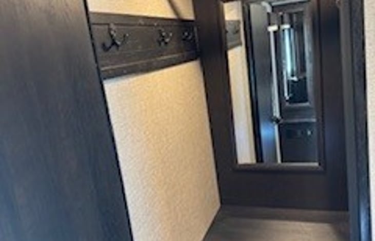 Walkin Closet with Mirror, Drawers & Shelf in Master Bedroom