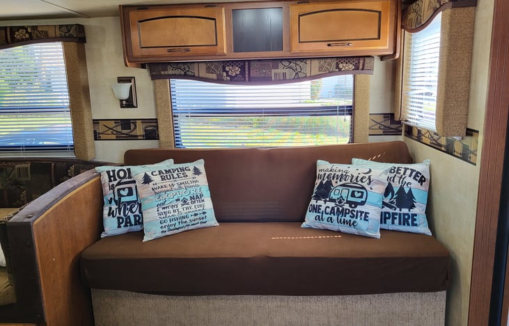 Comfortable couch, that effortlessly turns into a sleeper bed.