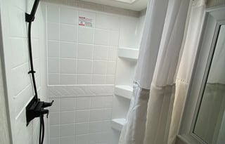 2022 Palomino Sleeps 5 With Bunk Beds & Solar!