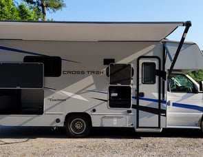 Coachmen RV Cross Trek 23XG Ford E-350