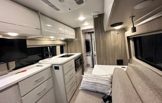 2022 Thor Motor Coach Tellaro 20K