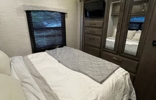 2023 Entegra Coach Odyssey 31F