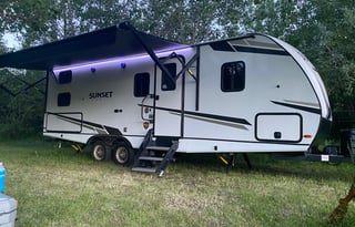 2022 CrossRoads RV Sunset Trail SS242BH