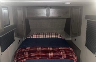 Meet The Garcia Glampster!