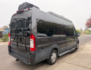 Thor Motor Coach Dazzle 2AB