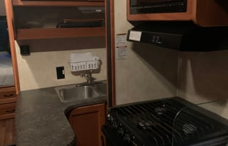 2012 Coachmen RV Freelander 26QB Ford 450