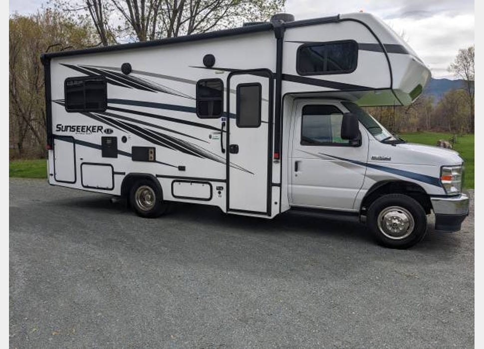 Class C Motor Home rentals in Las Vegas
