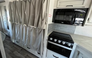 2021 Jayco Alante 29F: Unlimited mi, Vet. Discount