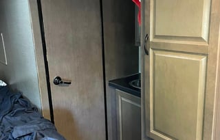 Betsy-Class C-See MD for less!