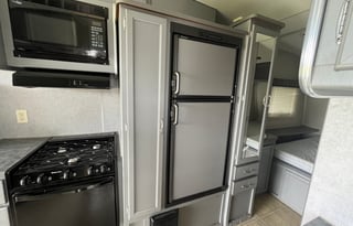 Redline toy hauler camper 26ft