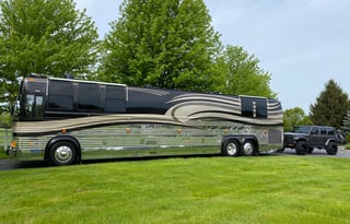 2000 Prevost Prevost 45XL Liberty Conversion