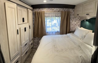 2023 Forest River RV Sunseeker LE 3250DSLE Ford