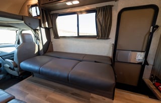 2020 Winnebago Minnie Winnie  31f - w/ Starlink
