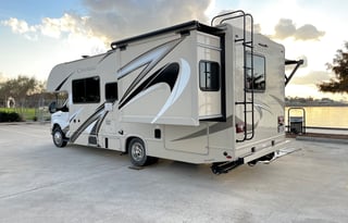 2019 Thor M. Coach Chateau 26B-Geaux Travel Y'all