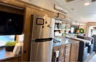 Thor Outlaw Toy Hauler! Bring the Toys, and Pets!