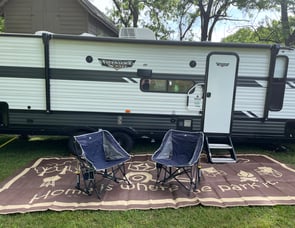 Forest River RV Wildwood X-Lite 273QBXL