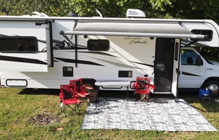 Entrada 2600DS- Columbus-Free Alum Creek Drop Off!