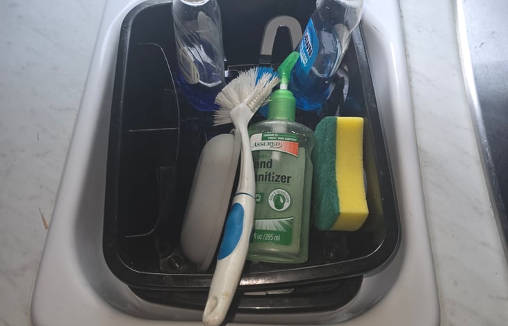 Kitchen dishes cleaning supplies