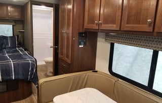 2020 Forest River RV Sunseeker 2250LE Ford
