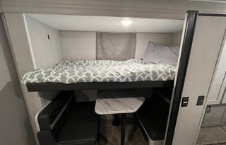 2024 Coachmen RV Freelander 30BH Ford 450