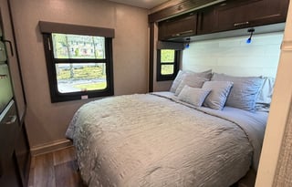 Stress free Luxury Camping/Fully Stocked