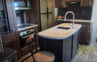 Reflection bunkhouse model