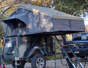 Custom Overlanding trailer Overlanding 1300