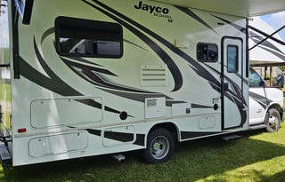 Finger Lakes RV Rentals Half Pt.