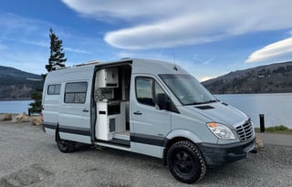 "The Cascade" - Luxury Sprinter Van With Unlimited Mileage