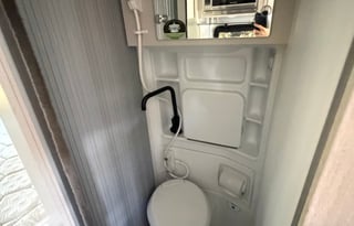 Adventure Van – 2024 Thor Motor Coach Twist 2AB