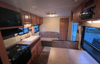 2011 Keystone RV Hideout 27RBWE