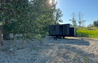 THE RIVERS NEST: Tiny Home On Applegate River