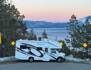 Thor Motor Coach Chateau 22B