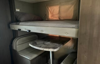 2021 Thor Motor Coach Four Winds 30D