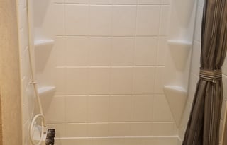 Greg and Sarah's Family Friendly Camper w/Roku TV