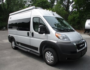 Thor Motor Coach Rize 18M