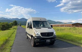 Fun, Comfy, Cozy 2017 Mercedes Benz 4x4 Sprinter