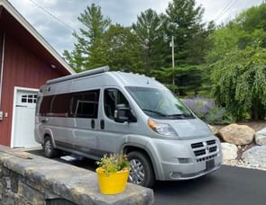 Winnebago Travato 59G