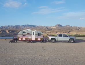 Riverside RV Retro 181B