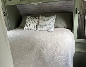 Keystone RV Passport 2300BH Grand Touring