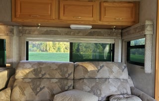 2004 Winnebago Brave 36M
