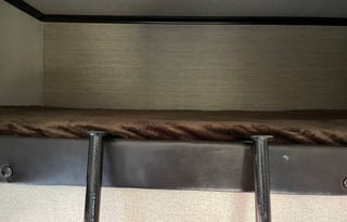 Spectacular and Super Comfortable Fifth Wheel