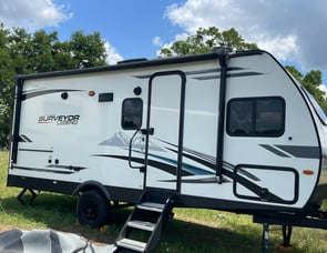 Forest River RV Surveyor Legend 19BHLE