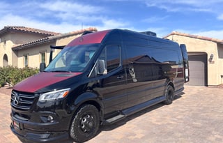 2025 OGV Luxury Coach tour solar/air ride/starlink
