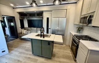 2024 Alliance Valor *1.5 Baths, King, Bunks, Loft*